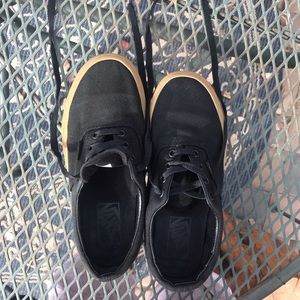 Black gum vans !